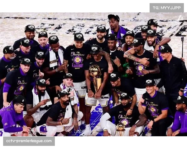 阿德巴约热火中锋 防守多样性支撑球队体系