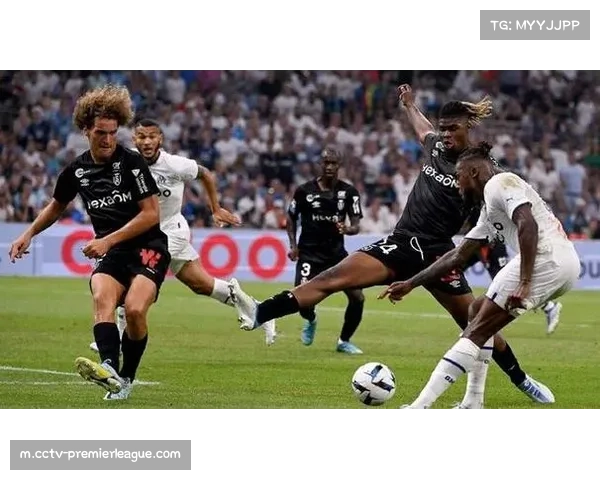 马赛边路传中战术奏效 场均传中次数位列联赛前列